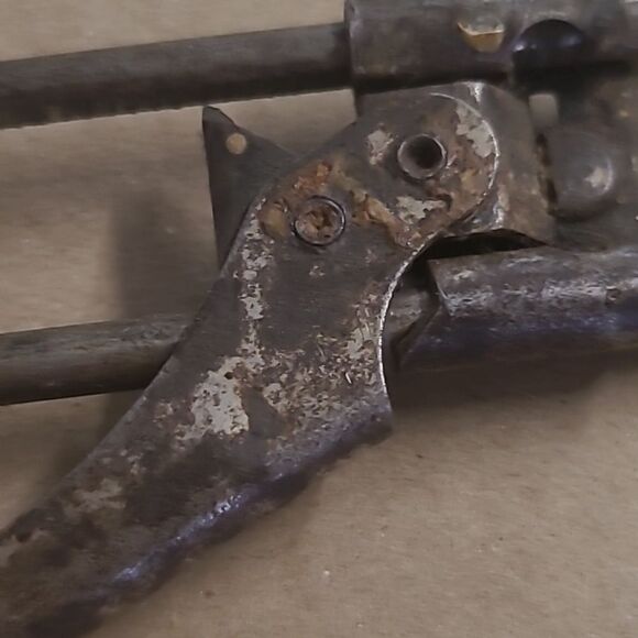 Vintage Metal Jar /Bottle Opener - Picture 7 of 8